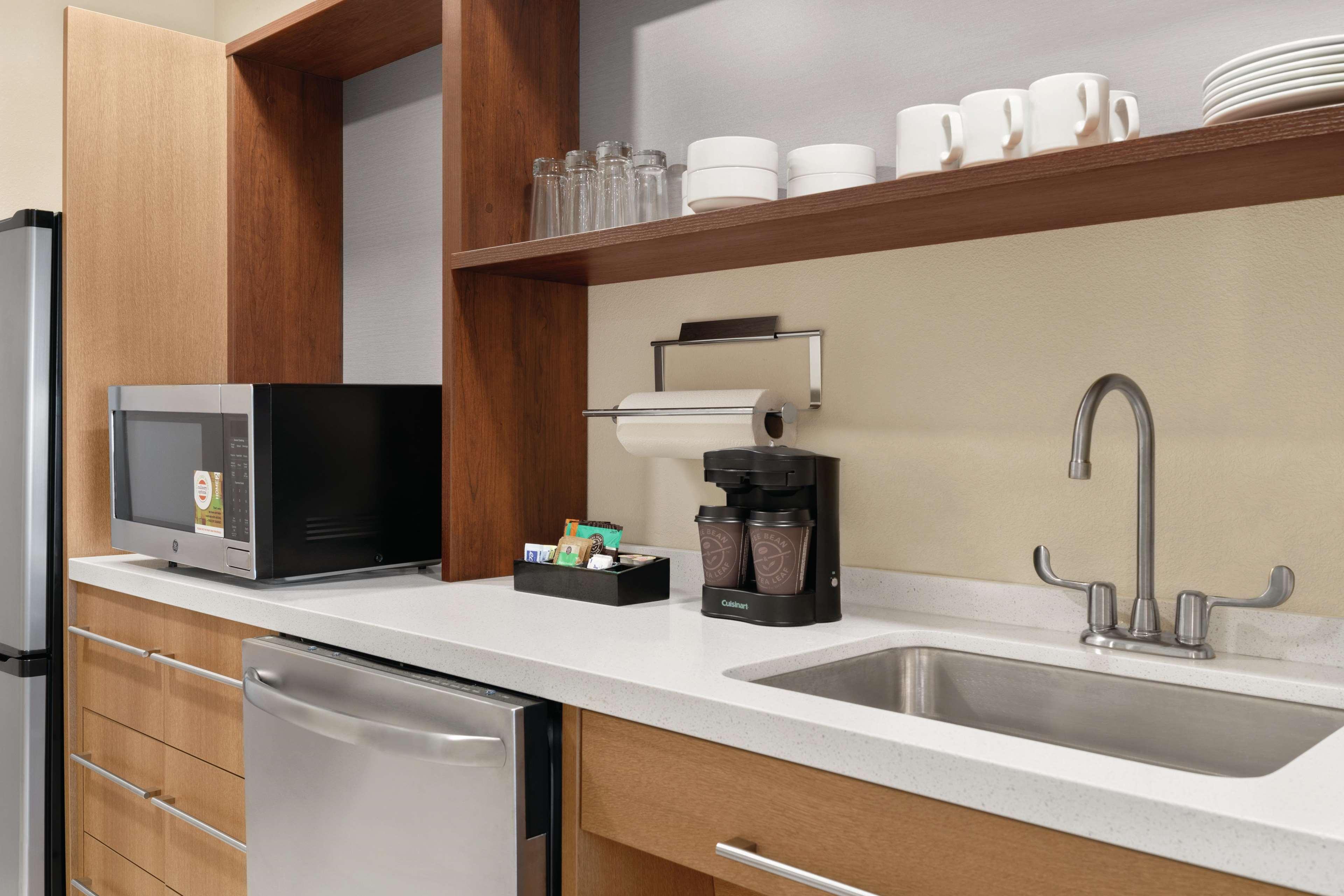 Home2 Suites By Hilton Lancaster Rohrerstown Екстериор снимка