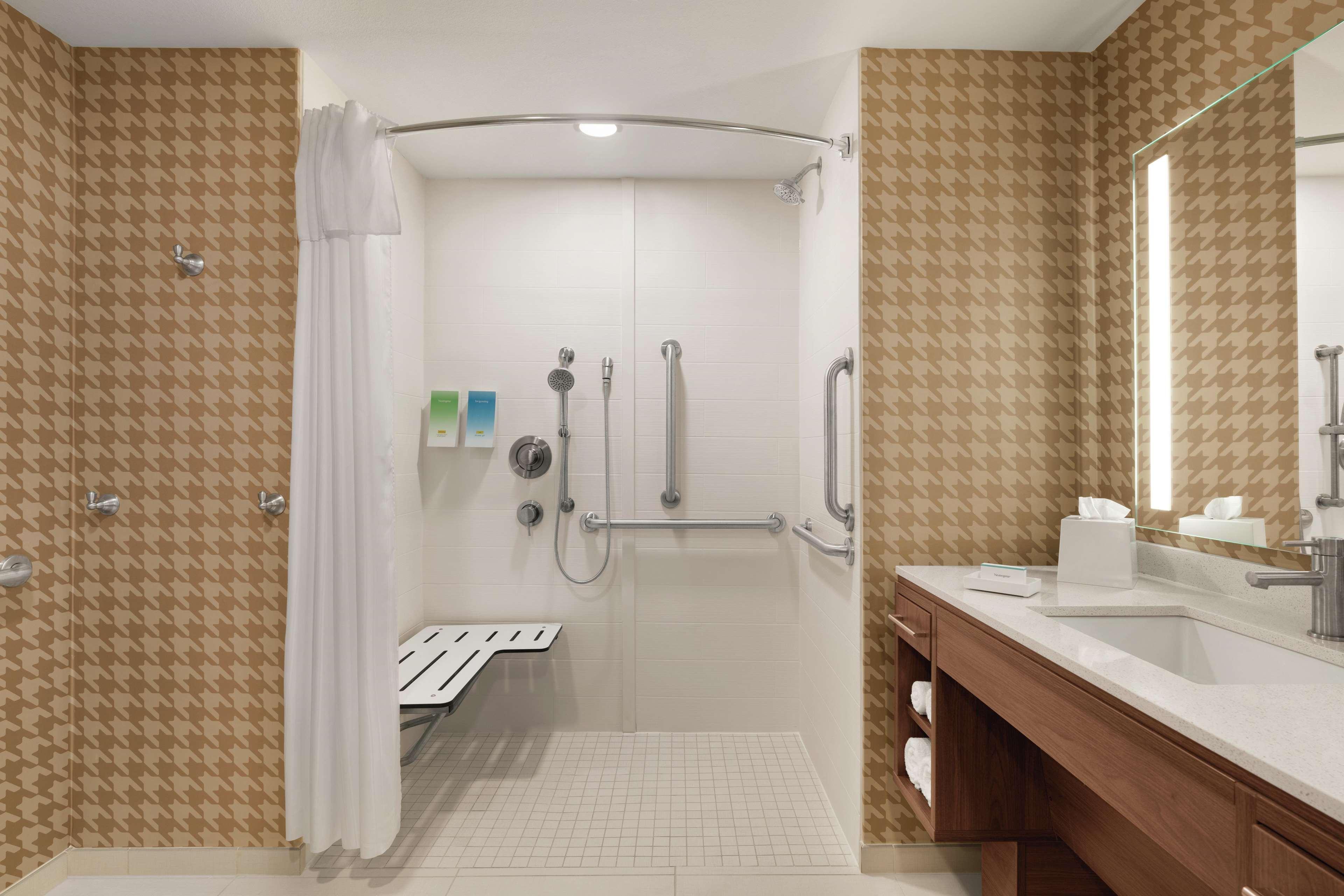 Home2 Suites By Hilton Lancaster Rohrerstown Екстериор снимка